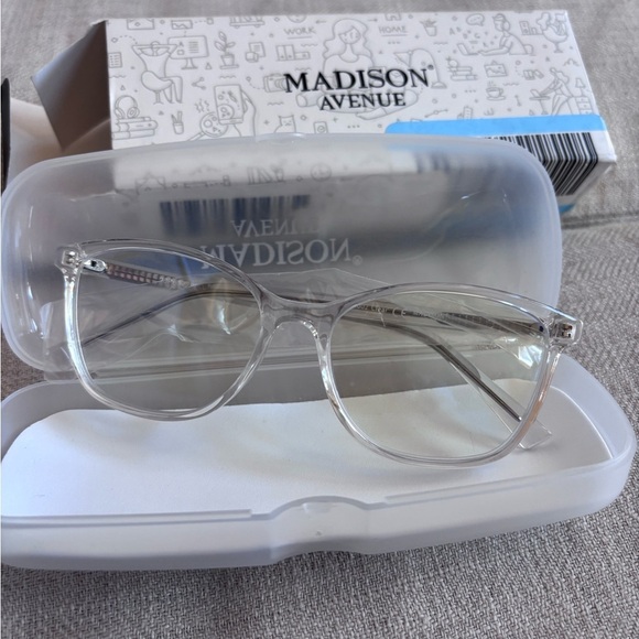 Madison Avenue blue light blocker glasses. Clear frames brand new. - Picture 1 of 2